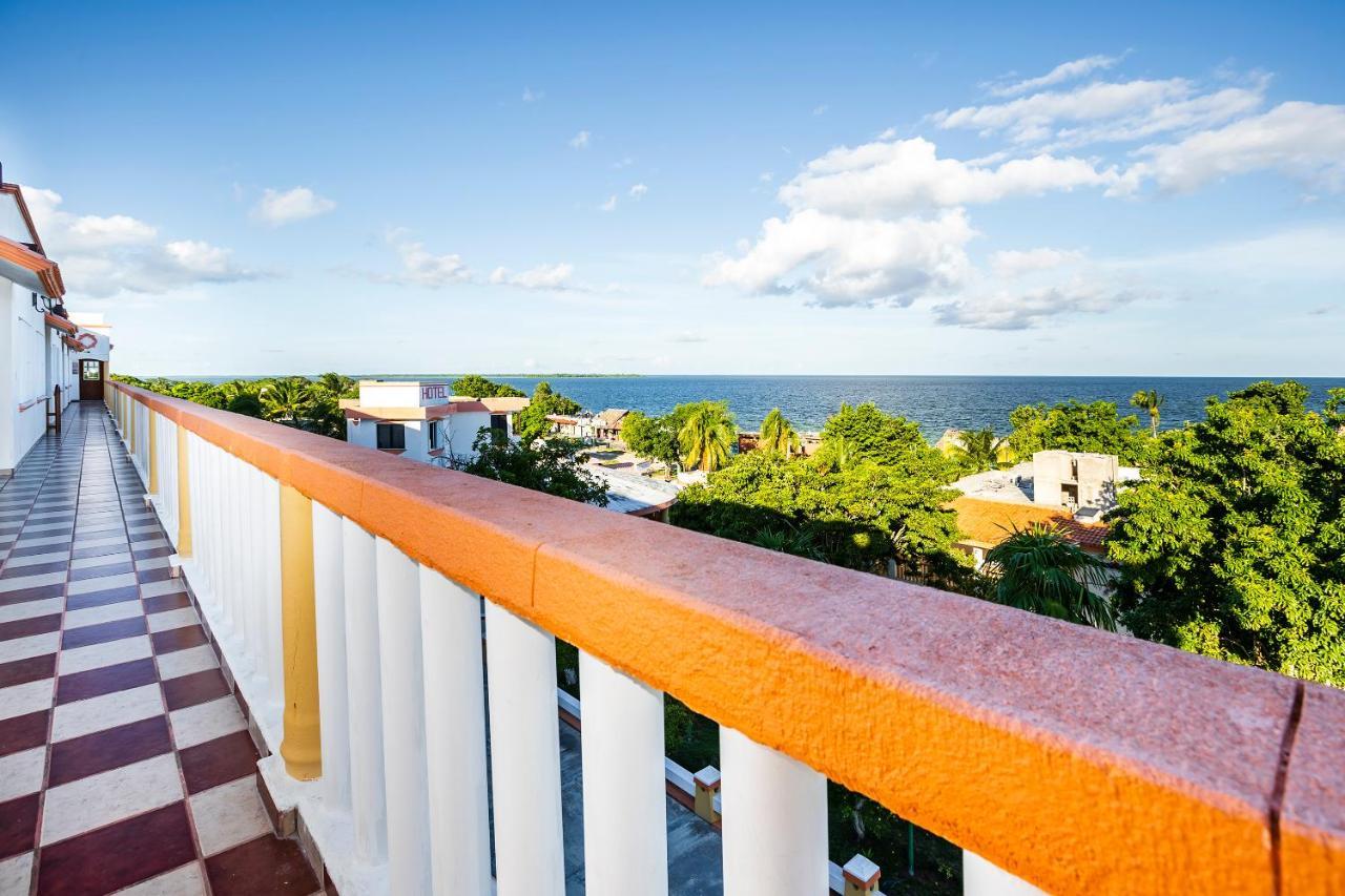 Capital O Oxtankah,Chetumal Bay Hotel Calderitas Luaran gambar